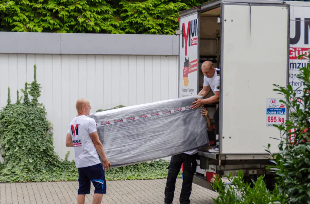 der Klaviertransport